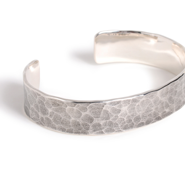 VIVIFY (ビビファイ) Back Hallmarks Bangle/ Hammered finish /12mm