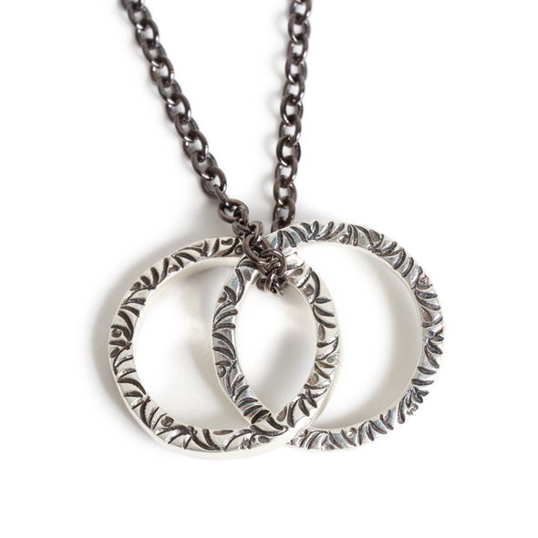 VIVIFY (ビビファイ) Side Arabesque Twin Link Glasses Holder Necklace(M)