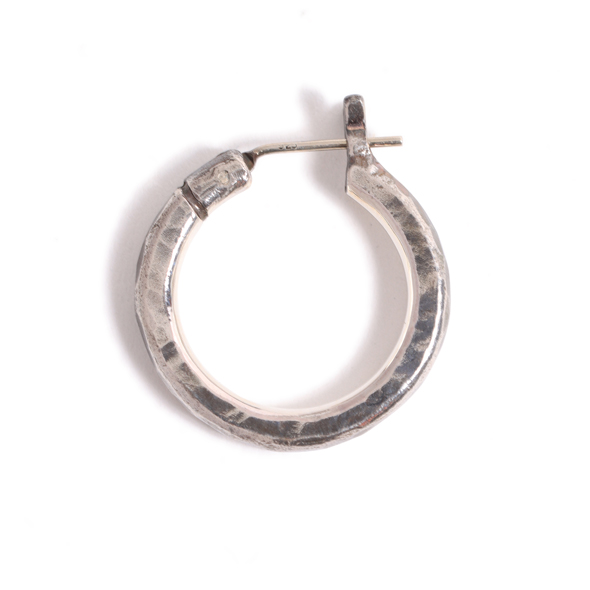 VIVIFY (ビビファイ) 三方面 ハンマー フープピアス /3mm body (L)