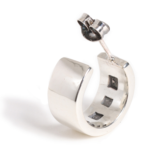 VIVIFY (ビビファイ) Back Hallmarks Pierce/Plain/Middle