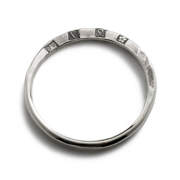 VIVIFY (ビビファイ) Half Hammered Hallmarks Ring【メール便可】