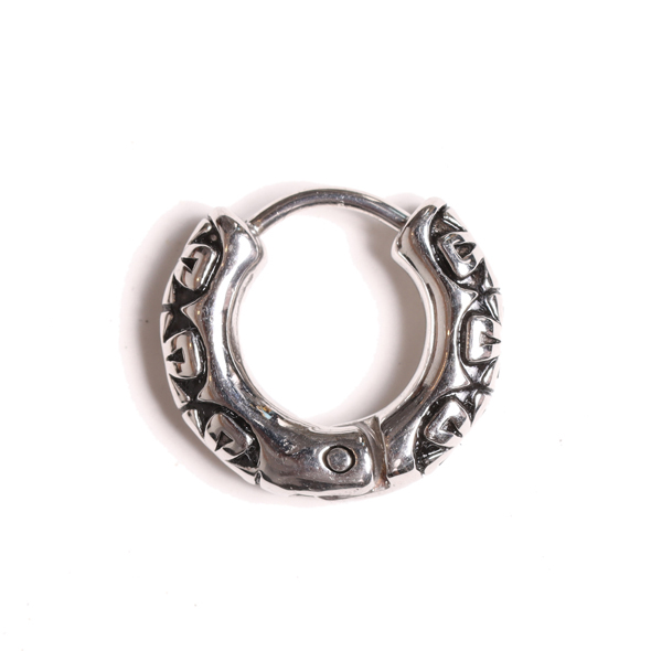 フープピアス
