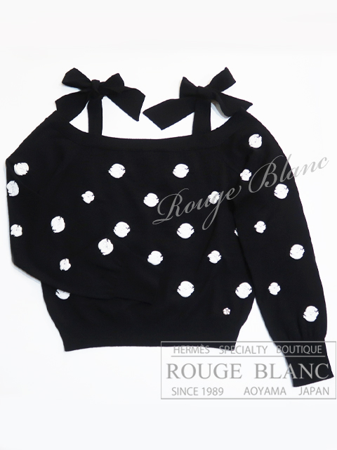 シャネル　プルオーバー　カメリアニット　トップス　セーター　ブラック×ホワイト　#38　23K  タグ付  P76049【新品】 CHANEL Pullover Tops Black×White 【NEW】