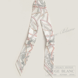 エルメス　ツイリースカーフ　"伝説のハーネス"　ブラン×グリペルル×ルージュH　【新品】 HERMES Twilly Scarf  "Harnais Legendaire" Blanc×Gris perle×Rouge H 【NEW】
