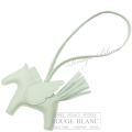 新品未使用☆HERMES 単色 ペガサスPM ヴェールフィズ ソー