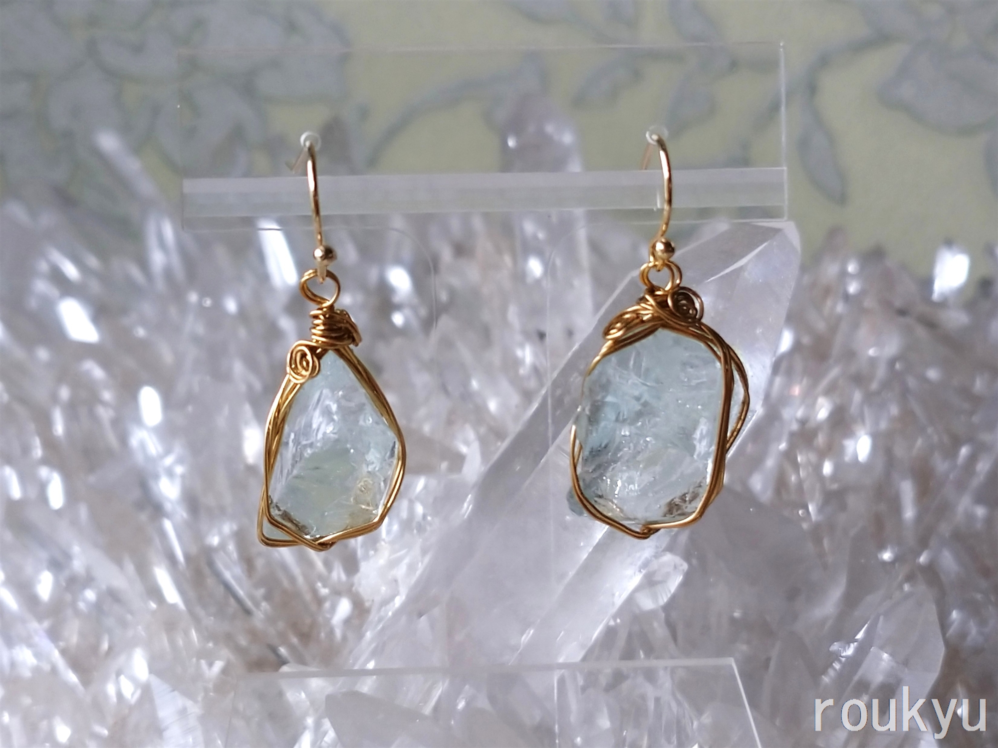 アンダラ　ピアス