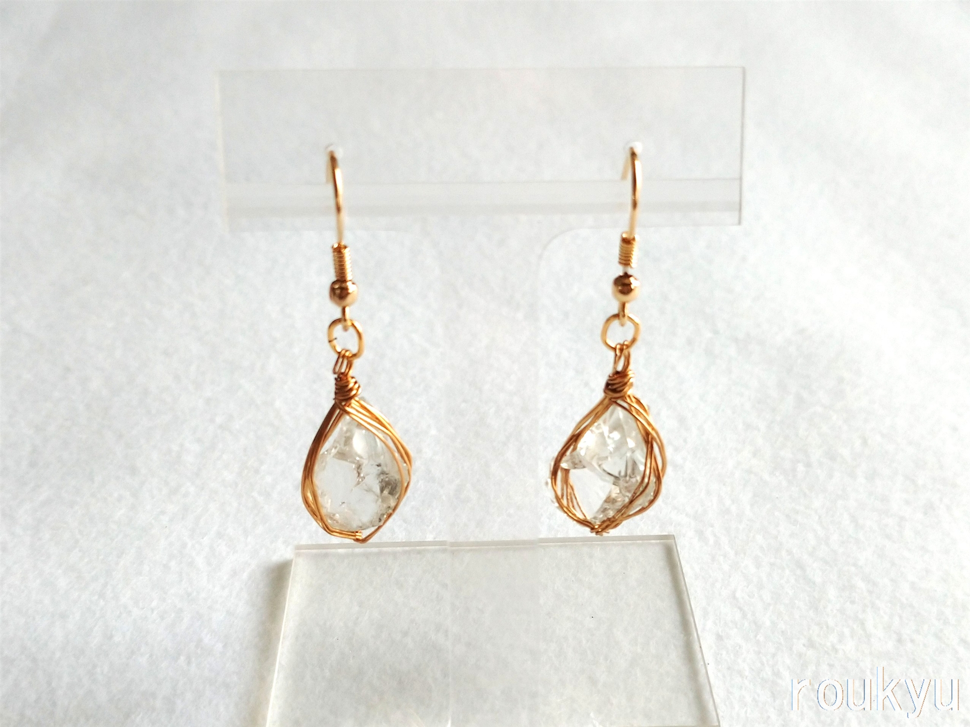 アンダラピアス