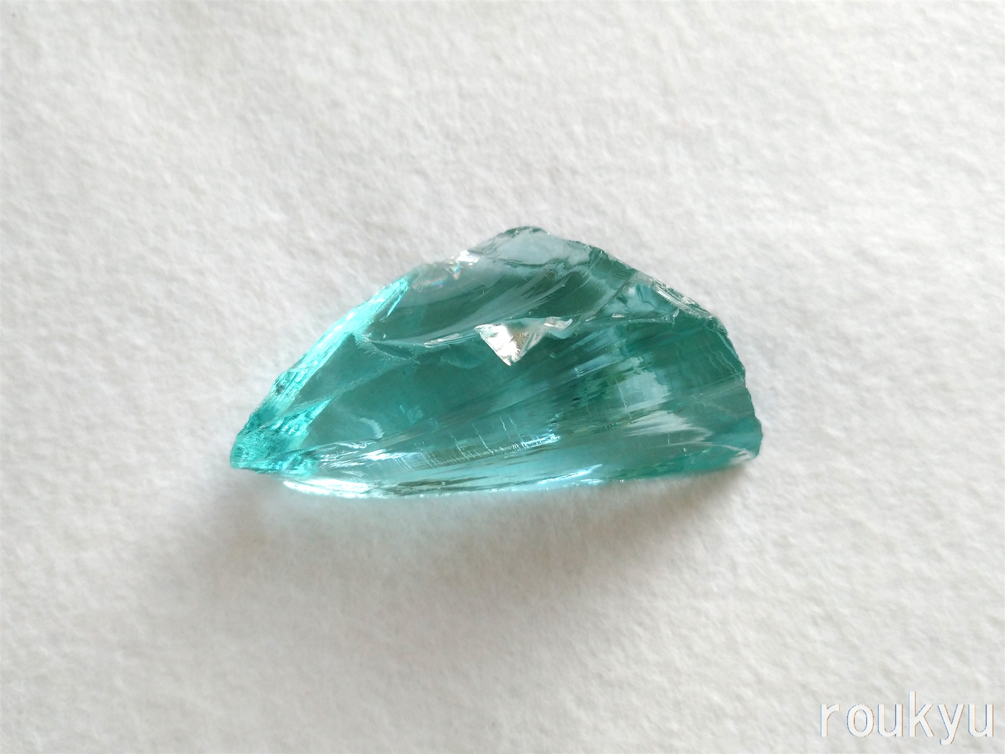 アネラ・クリスタル