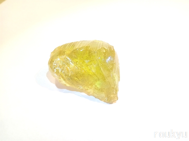 アンダラ・クリスタル （イエロー・228.0g） 【AC24YE004-t】