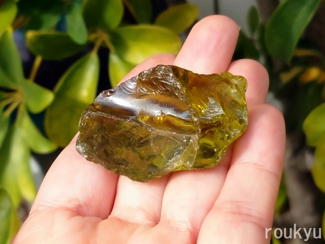 アンダラ・クリスタル （アップルグリーン・34.2g） 【AC25G002】