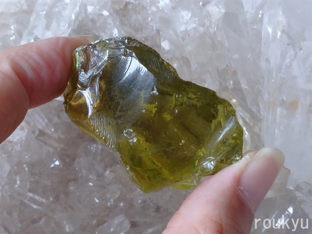 アンダラ・クリスタル （アップルグリーン・34.2g） 【AC25G002】