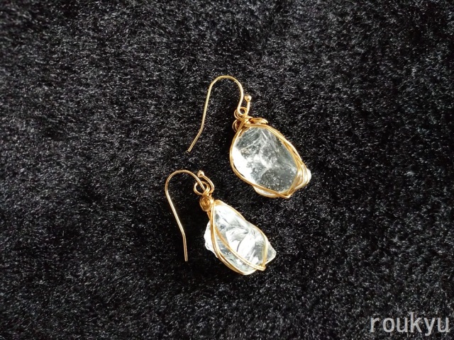 アンダラピアス