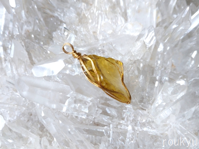 アンダラ ペンダントトップ