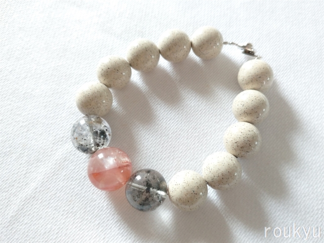 ヒマラヤ水晶＆グラファイトインクォーツ＆北投石 【PB24-038】