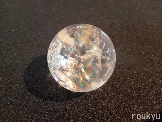 虹入り水晶丸玉（丸玉）【R-Quartz24-002】