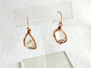 アンダラピアス