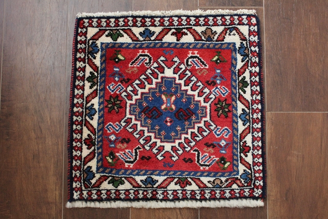 【送料無料】ヤラメのミニ絨毯（約40×40cm）　144