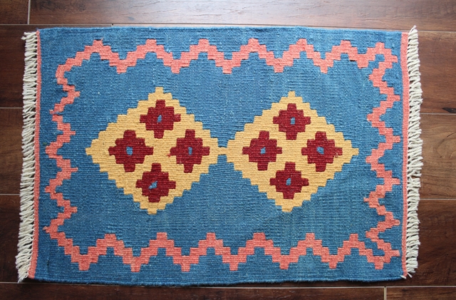 【お手頃！】シラーズ産キリム（約60×40cm）　9980-9