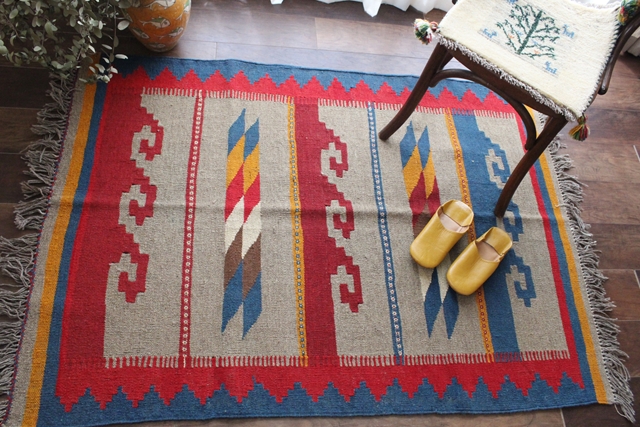 【お買い得！】【送料無料】キリム　（ラグサイズ中 144×102cm）　9982