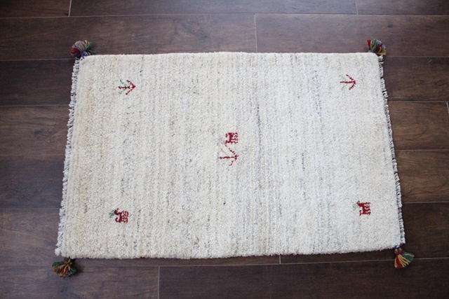 遊牧民のじゅうたん　ギャッベ（玄関マットサイズ大　90×59cm）　9994