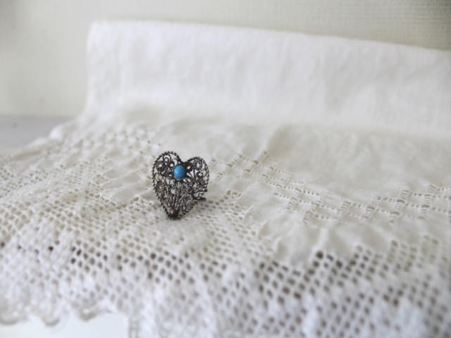 真鍮の指輪（ハート型） AC345