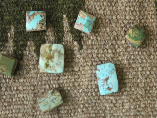 ペルシャ産ターコイズのルース（裸石）・小-1　 AC404-1