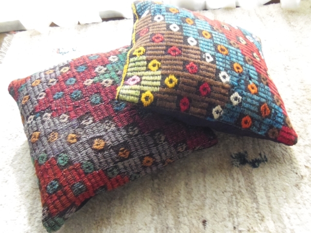 【値下げしました！】【トルコ】キリムのクッションカバー　ZA131