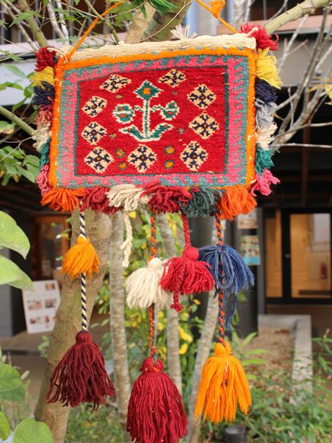 【値下げしました！】シラーズの絨毯ポシェット　5161