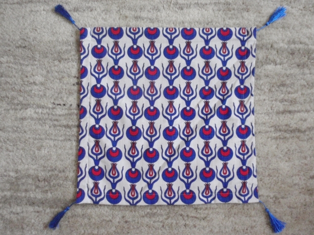 トルコ製 チューリップ柄】さらさらコットンクッションカバー 605