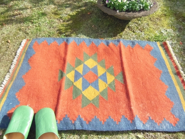 【値下げしました！】キリム　（玄関マットサイズ中 98×59cm）　991