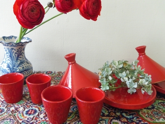 モロッコのタジン鍋（赤）