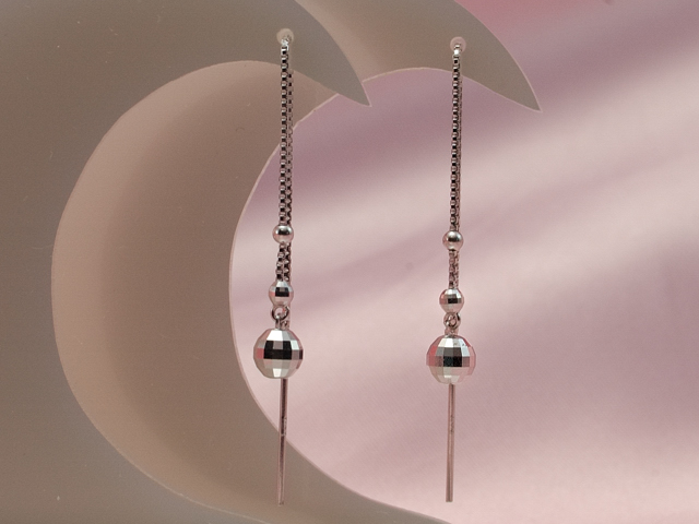 ホワイトゴールドデザインピアス/0193◆