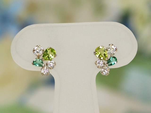 ホワイトゴールド ペリッドット,グリーンクォーツ,キュービックピアス/0334