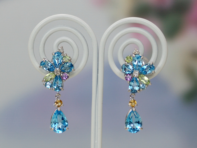 天然石ペリドット ホワイトゴールド ピアス 公式サイト限定】8月誕生石 K10 ホワイトゴールド ペリドット