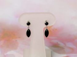 ホワイトゴールド オニキスピアス/0468/K14WG