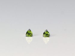Ptペリドットピアス/0490/Pt950