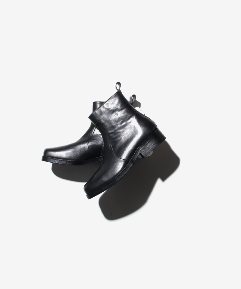 STUDIO NICHOLSON SQUARE BLACK - Mens | rroomm onlinestore