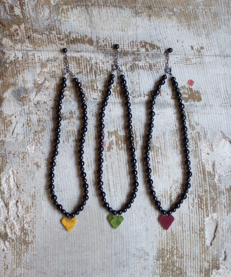 Daniel et Lili 60's bakelite heart necklace  - Mens