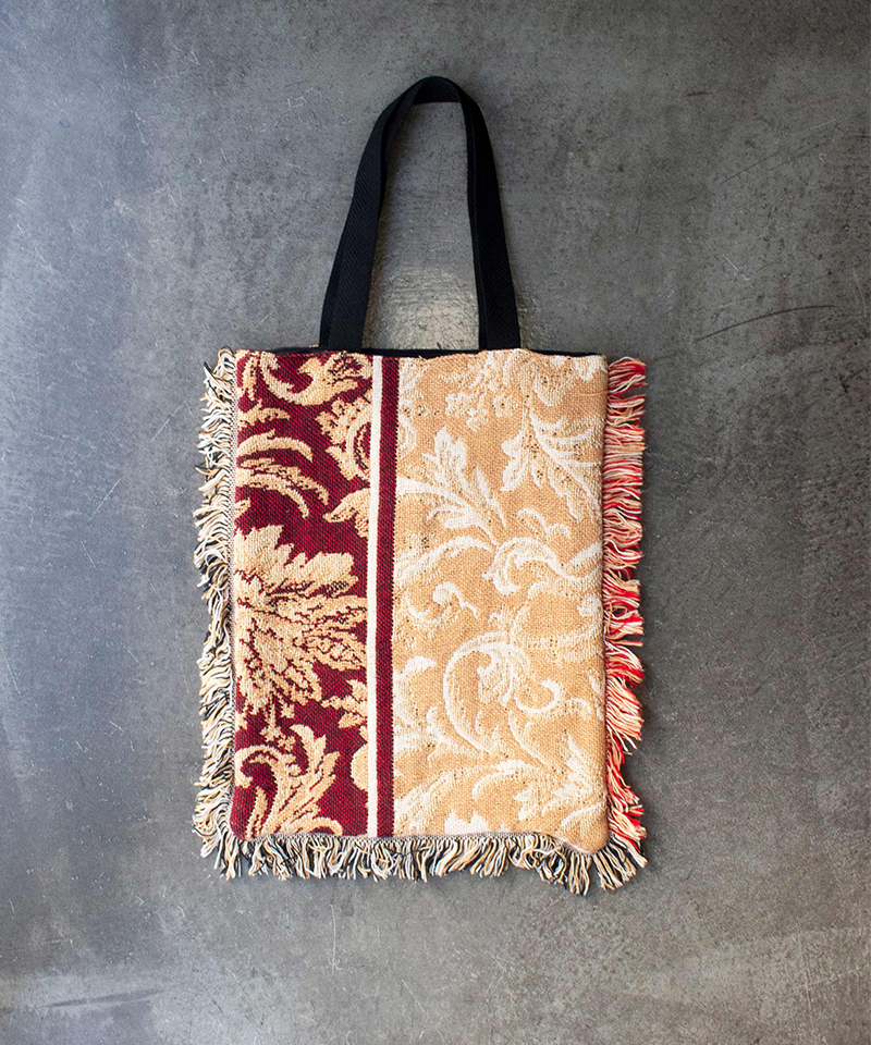 77circa circa make jacquard blanket tringe bagB red - Mens