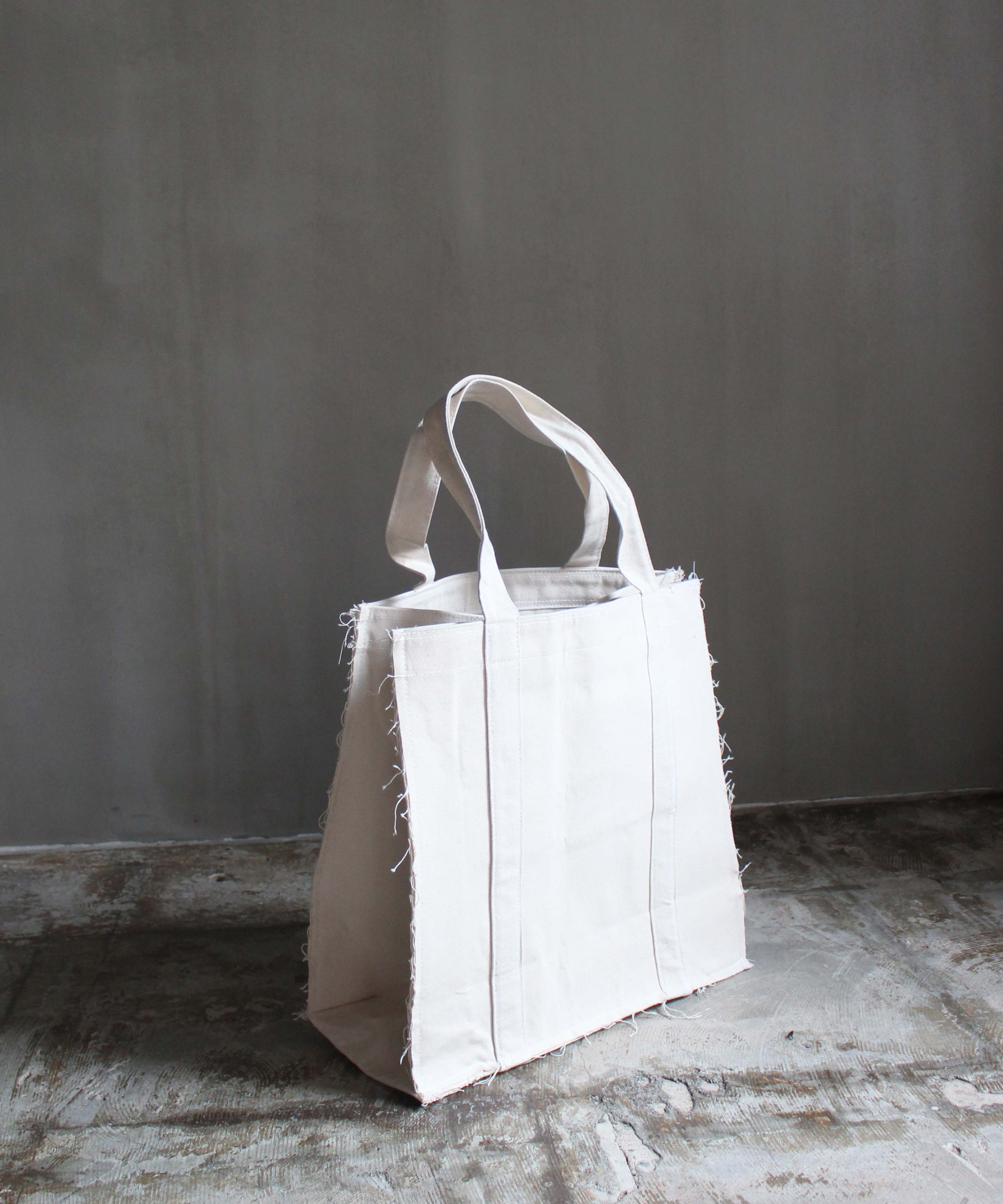 toogood THE HANDY MAN BAG RAW - | rroomm onlinestore（ルーム