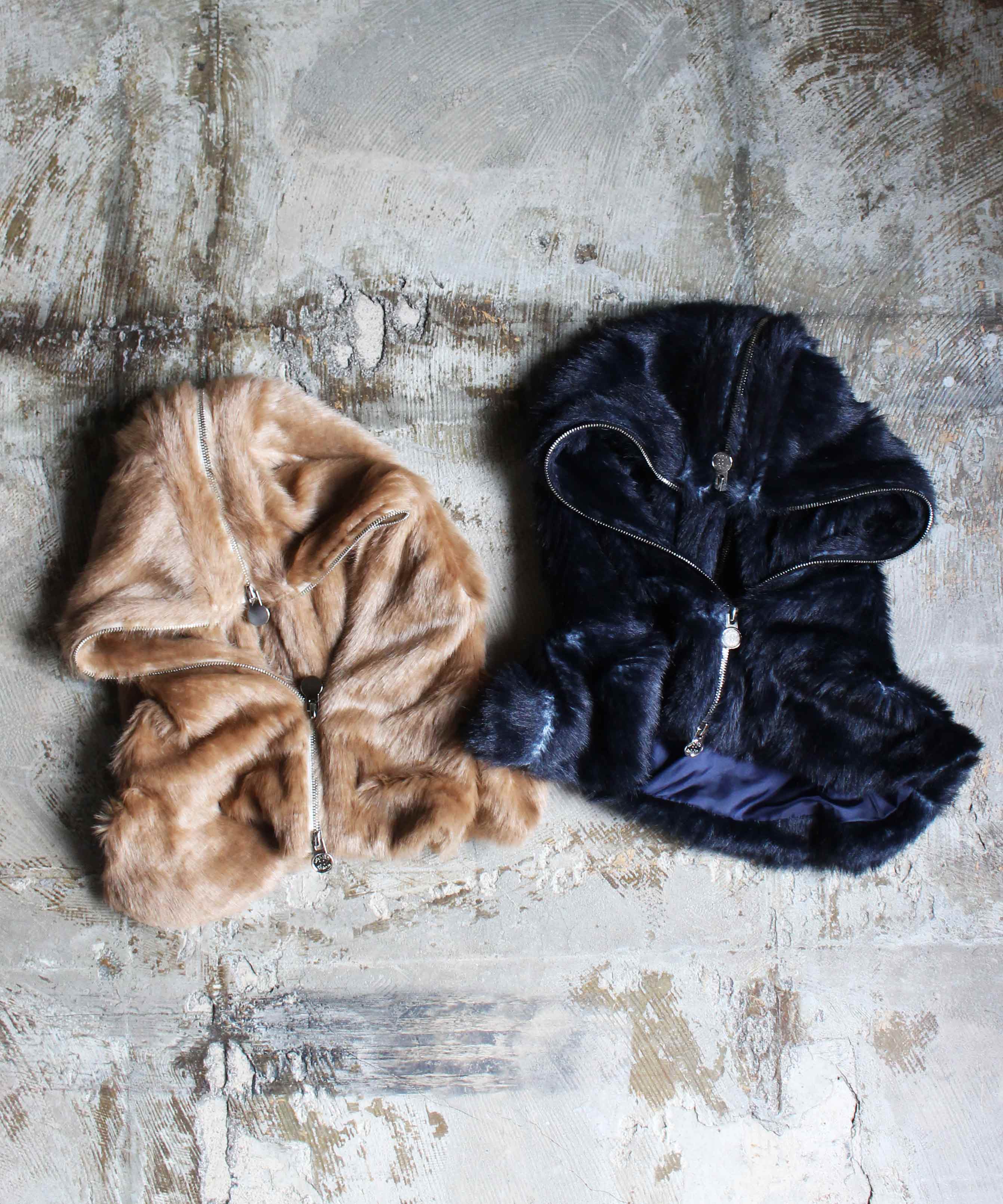 SHINYAKOZUKA FULL FACED HOOD(ISSUE#7) - | rroomm onlinestore