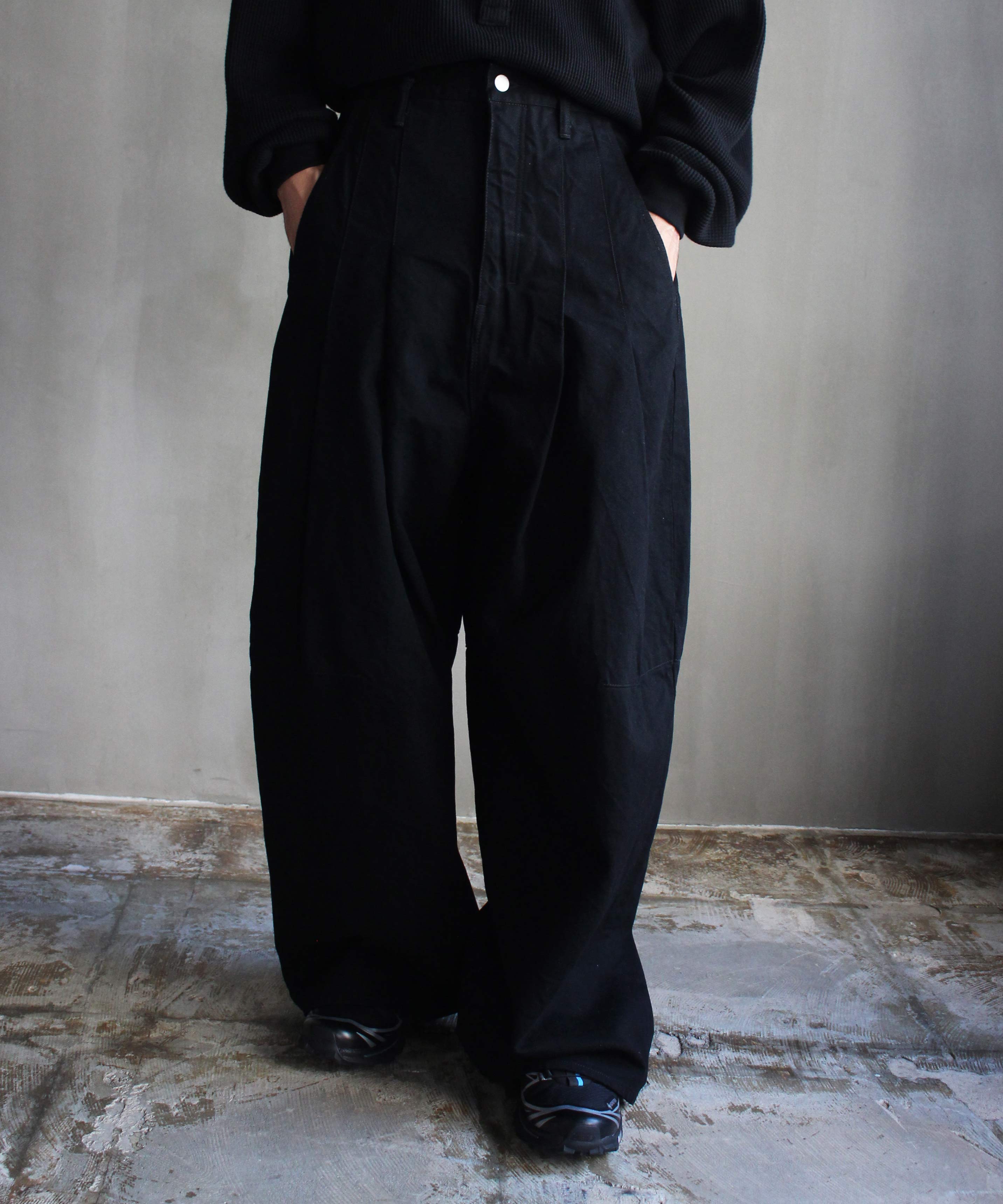 SHINYAKOZUKA ORDINARY CITY BAGGY(ISSUE#7) BLACK - | rroomm