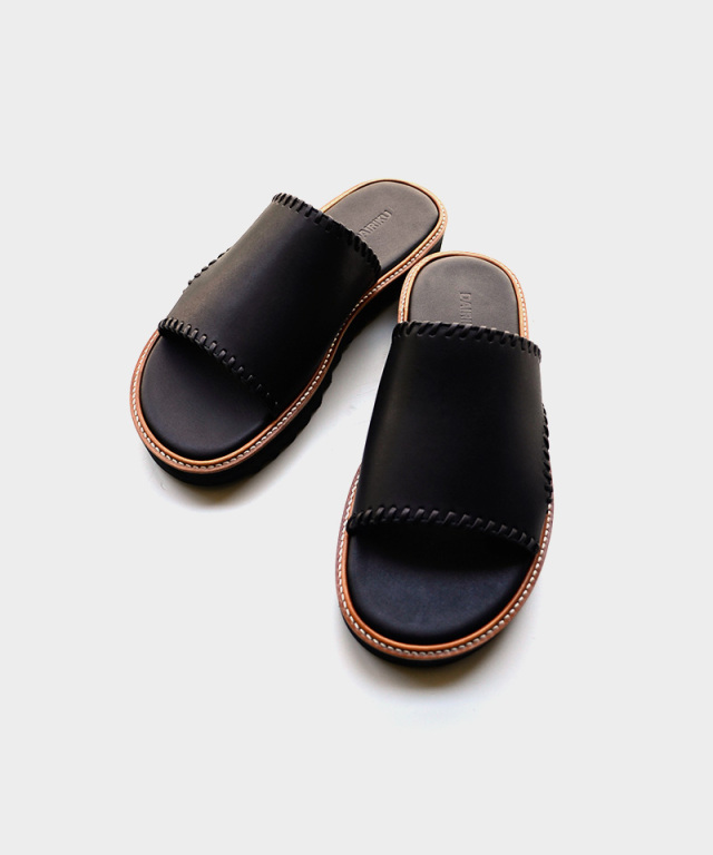最高の品質の Wyatt DAIRIKU Hand Sandal Leather Stitch - サンダル