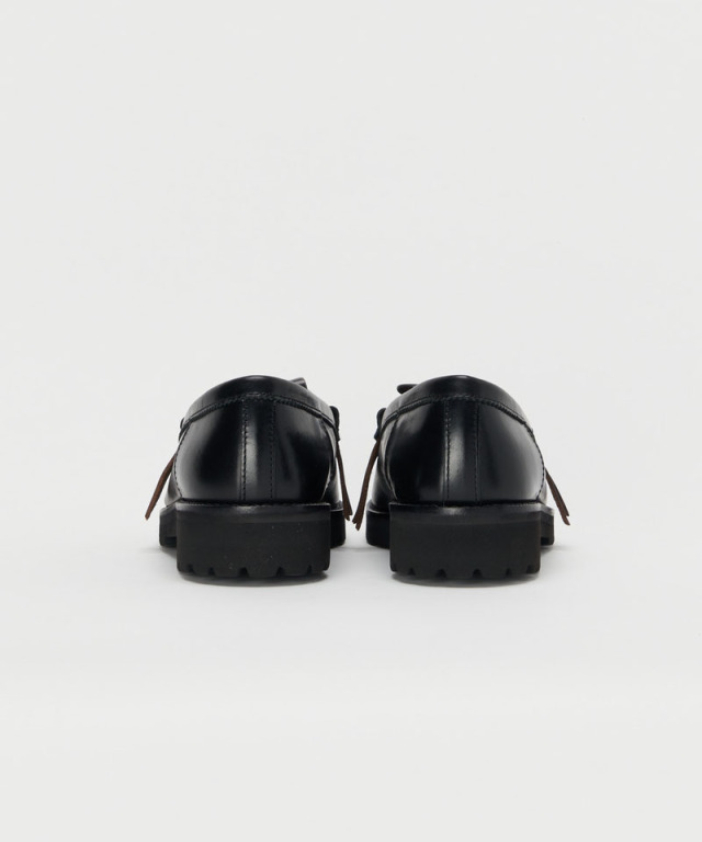 Hender Scheme horn loafer smooth black