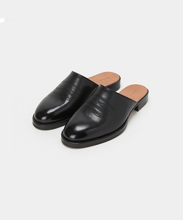 Hender Scheme cheak black - Mens | rroomm onlinestore
