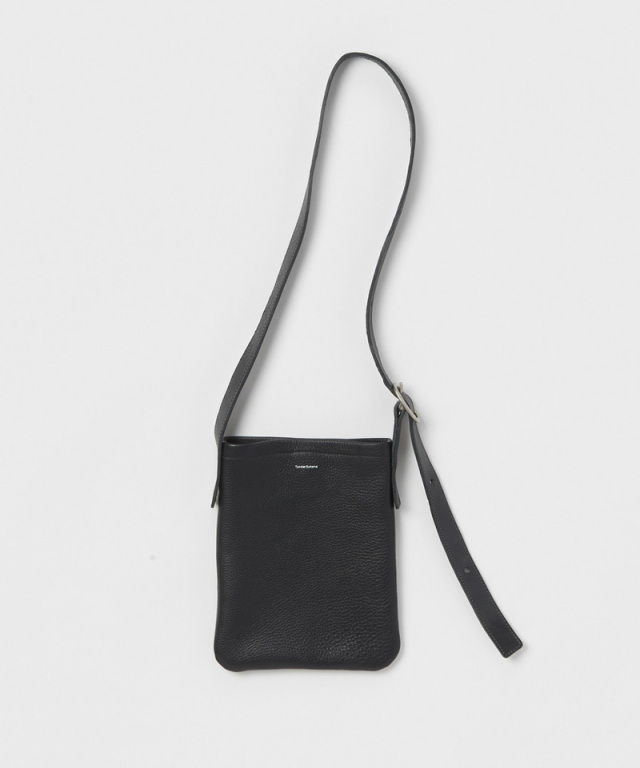 バッグ One side belt bag small (Hender Scheme) one side belt bag small｜スキマ Hender Scheme Official