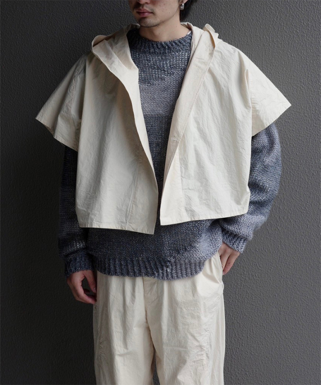 amachi. Fabric Forming Shell Hoodie Off White - Mens