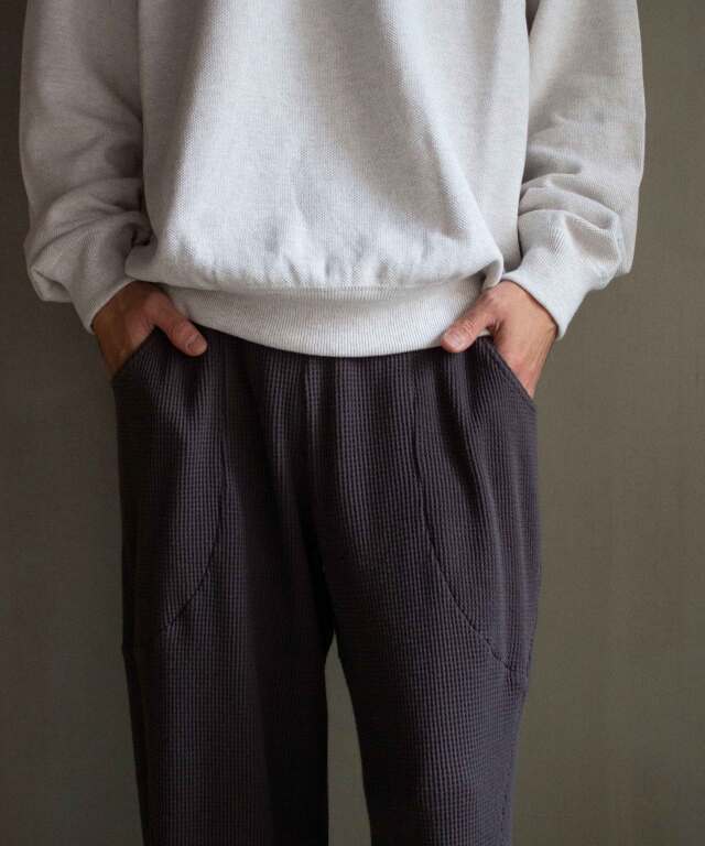 ANDER WAFFLE CURVY PANTS CHARCOAL - Mens | rroomm onlinestore
