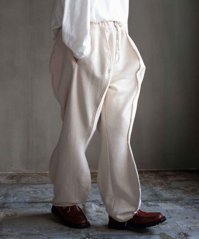 RANDY Muscle Beige - Mens | rroomm onlinestore（ルーム