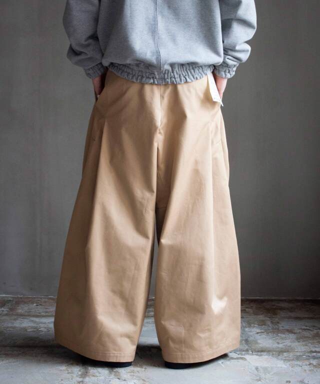 SHINYAKOZUKA EGG BAGGY(ISSUE#6) BEIGE - Mens | rroomm